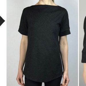 Bateau Picnic Fit Top, cuffed short sleeve in Eggplant